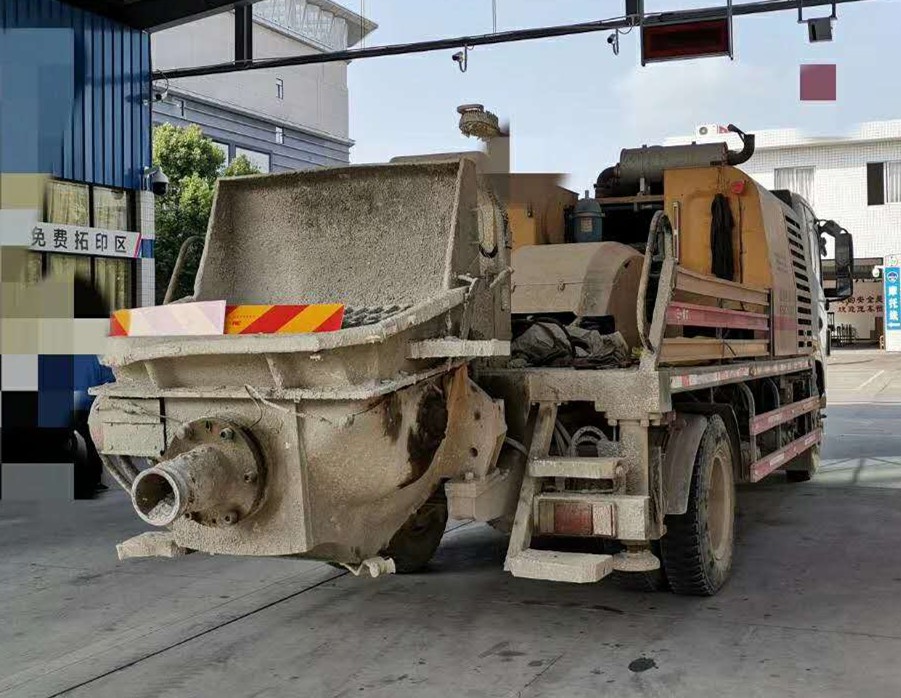 https://images.tongzsf.com/tong/truck_machine/20210127/160112b300fb0c.jpg