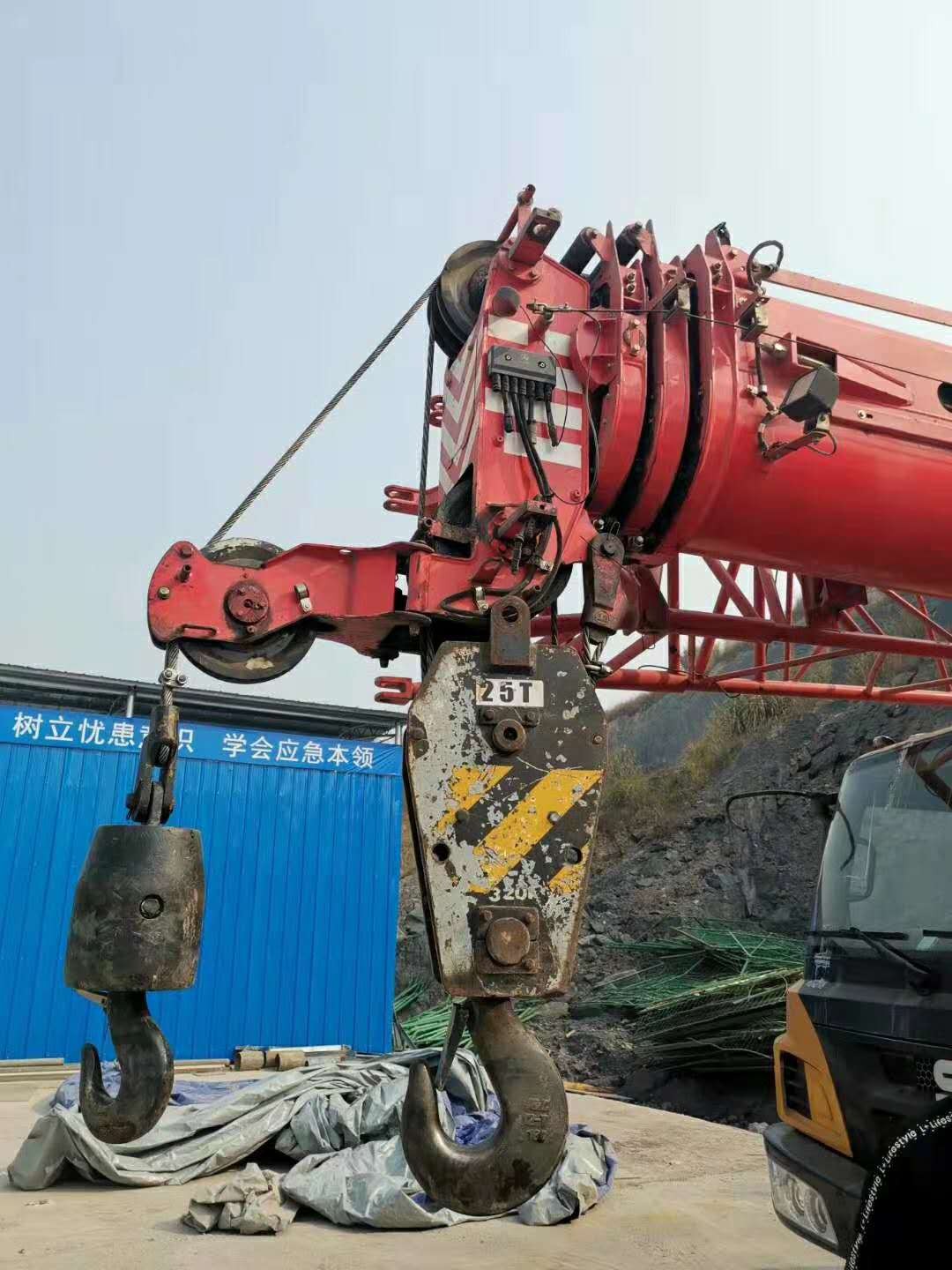 https://images.tongzsf.com/tong/truck_machine/20210127/160112b57138d9.jpg