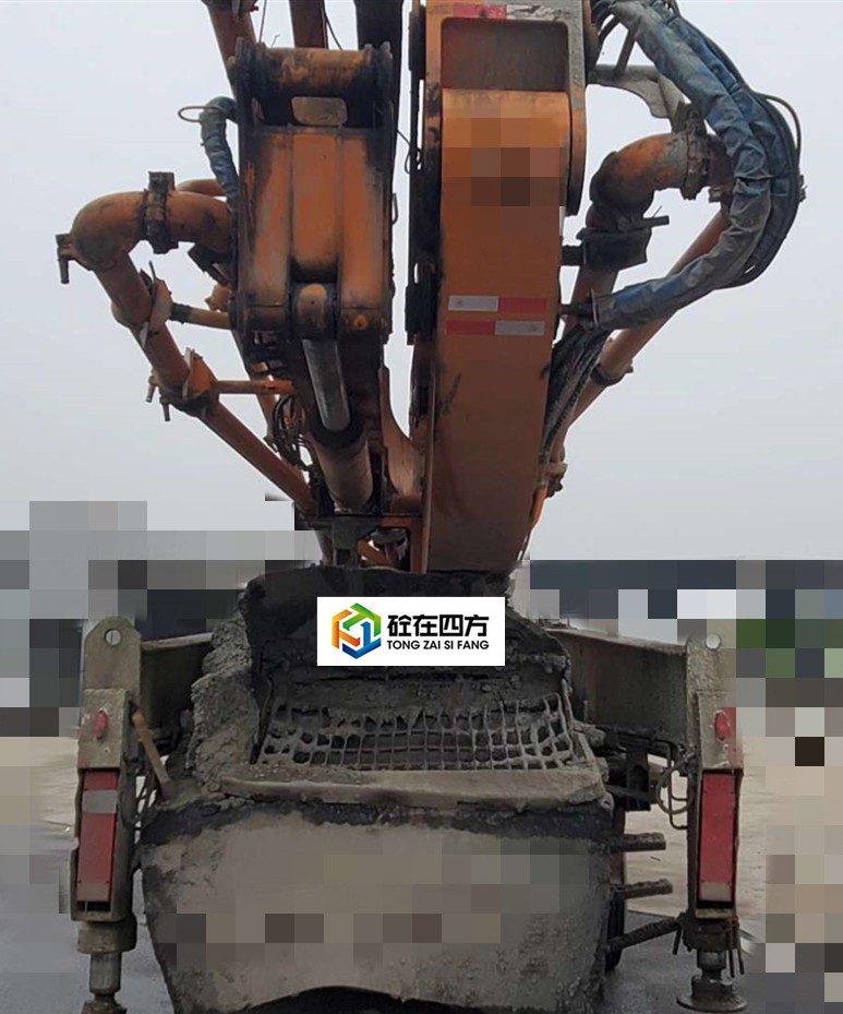 https://images.tongzsf.com/tong/truck_machine/20210127/160112b6760e03.jpg