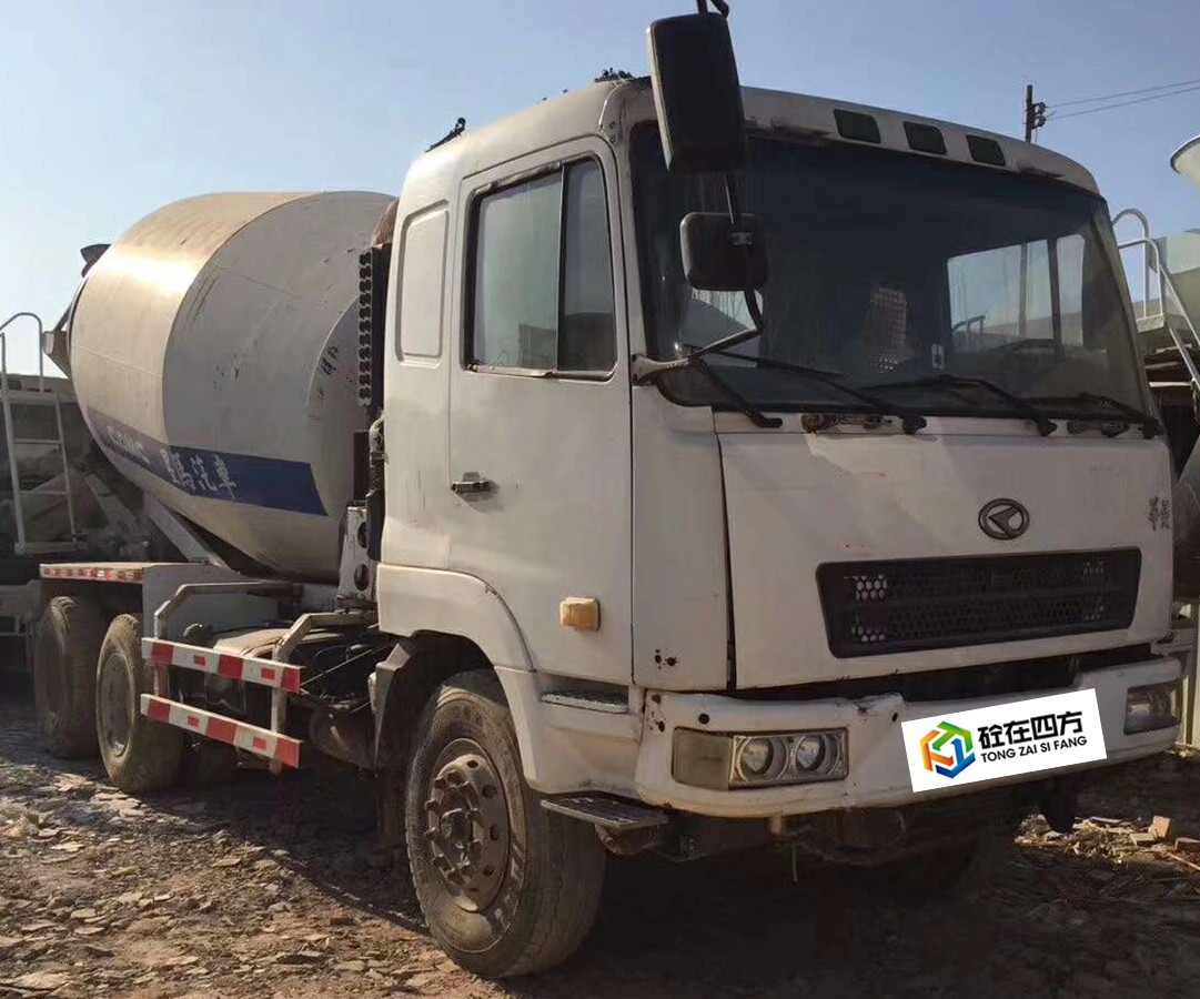 https://images.tongzsf.com/tong/truck_machine/20210127/160112b6af359e.jpg