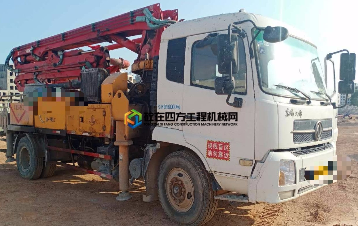 https://images.tongzsf.com/tong/truck_machine/20210127/160112b6eb7e78.jpg