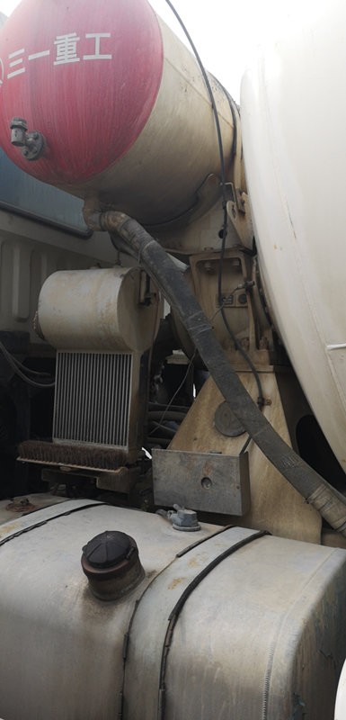 https://images.tongzsf.com/tong/truck_machine/20210127/160112b7442101.jpg
