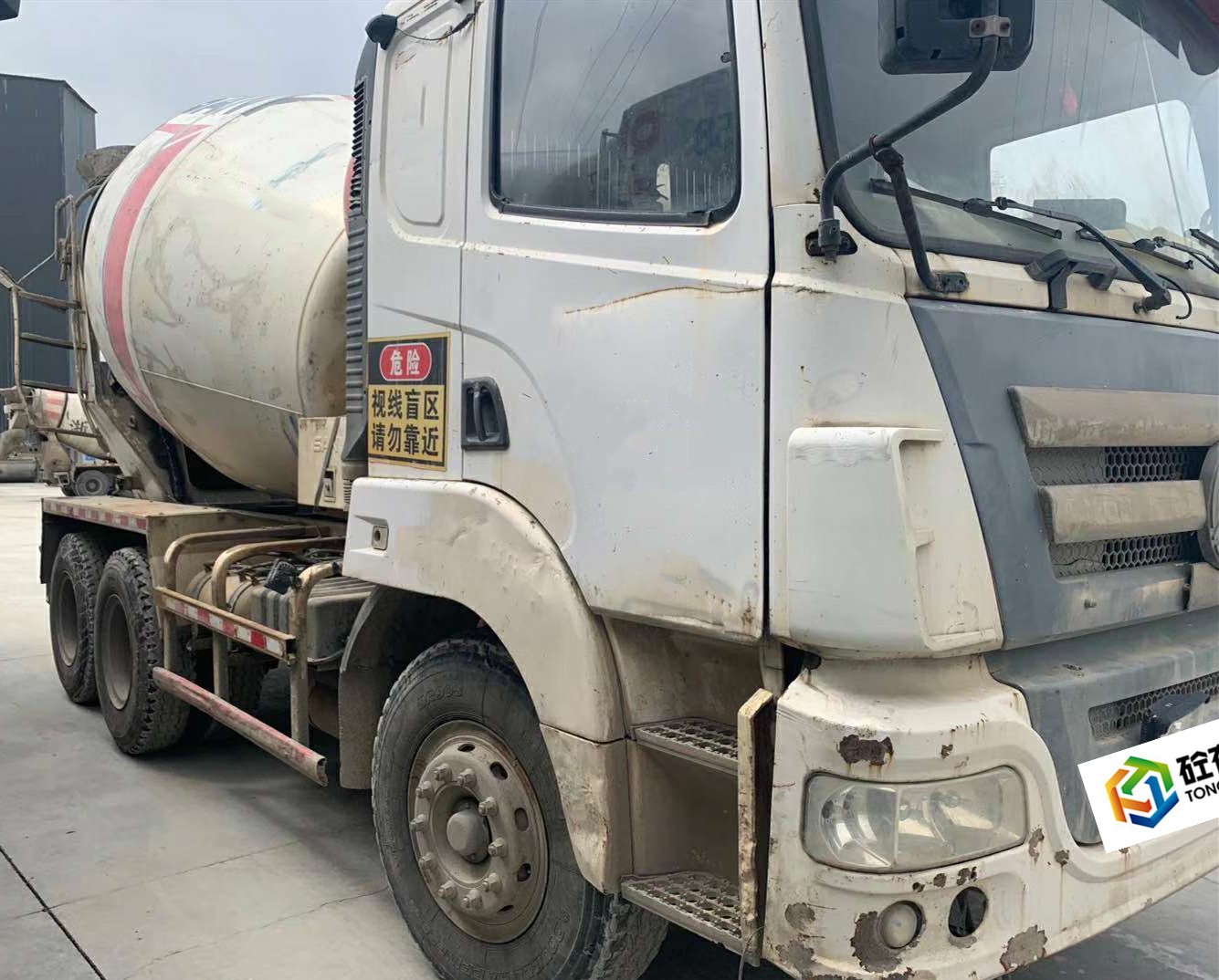 https://images.tongzsf.com/tong/truck_machine/20210127/160112bd5ab7b9.jpg