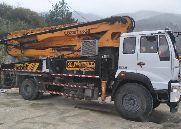 https://images.tongzsf.com/tong/truck_machine/20210127/160112be92ec3c.jpg