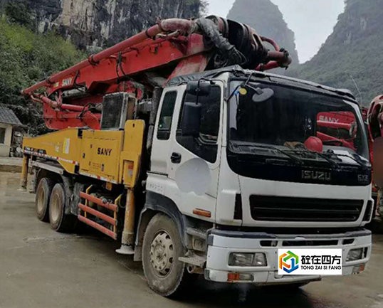 https://images.tongzsf.com/tong/truck_machine/20210127/160112c0cc160d.jpg