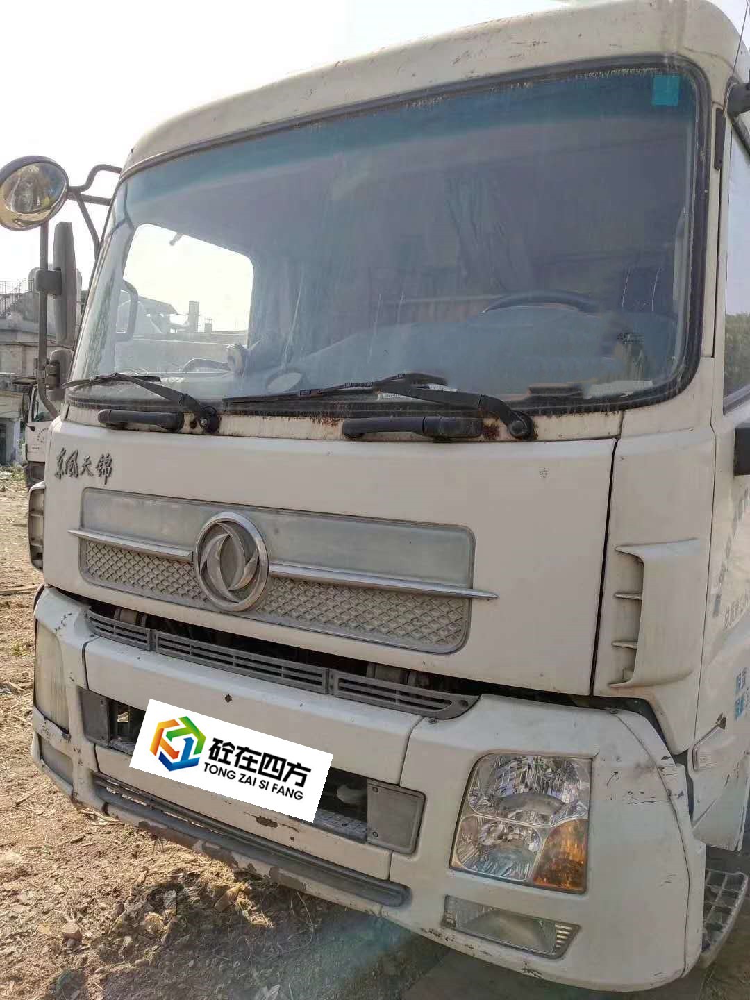 https://images.tongzsf.com/tong/truck_machine/20210127/160112c11cb1b4.jpg