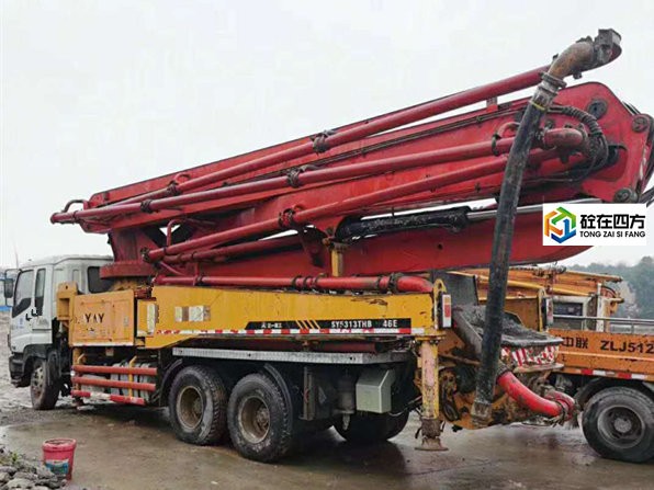 https://images.tongzsf.com/tong/truck_machine/20210127/160112c2783fe5.jpg