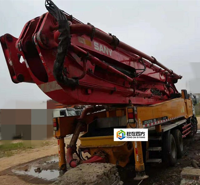 https://images.tongzsf.com/tong/truck_machine/20210127/160112c50a53da.jpg