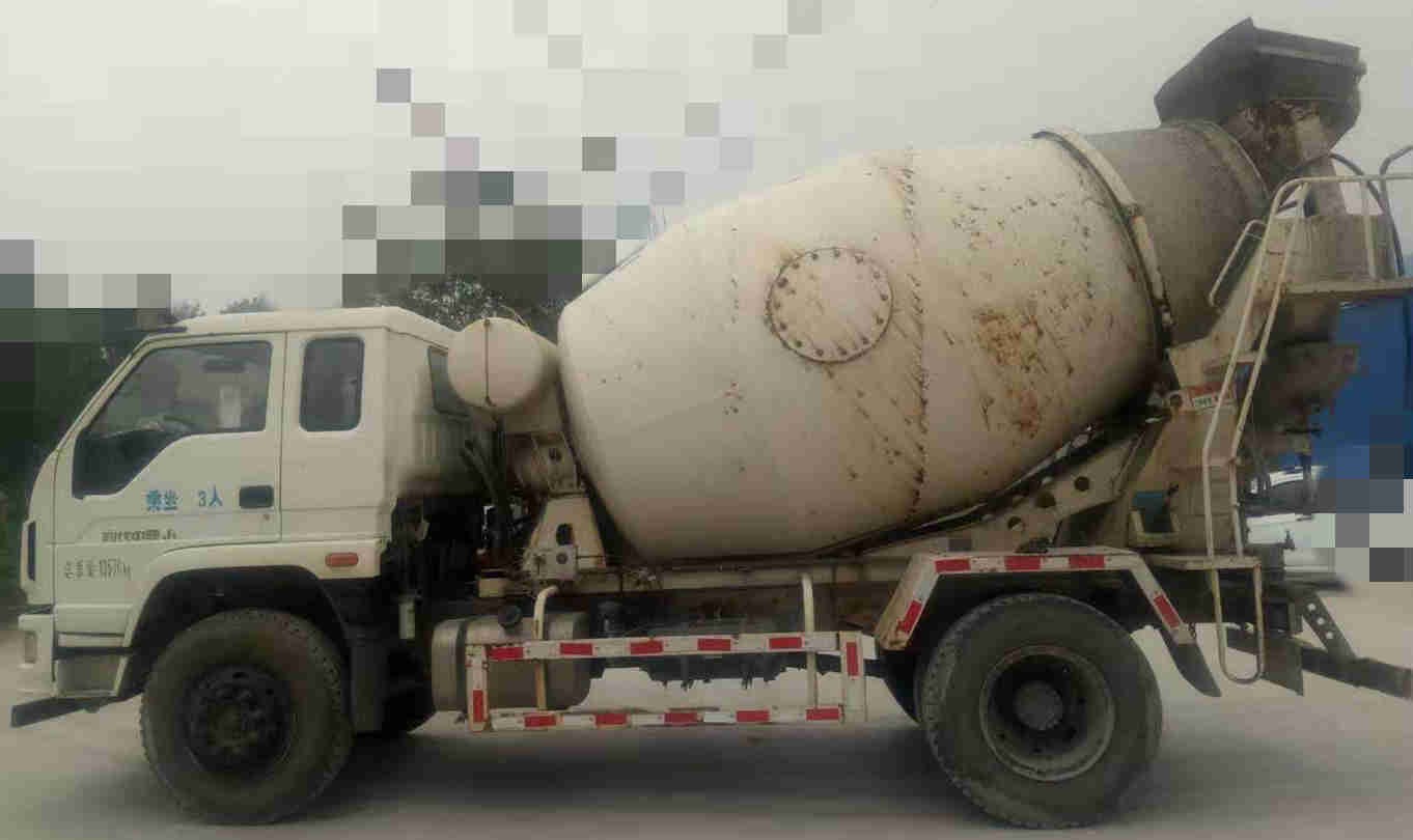 https://images.tongzsf.com/tong/truck_machine/20210127/160112c8702867.jpg