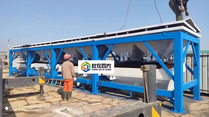 https://images.tongzsf.com/tong/truck_machine/20210127/160112c8d9001b.jpg