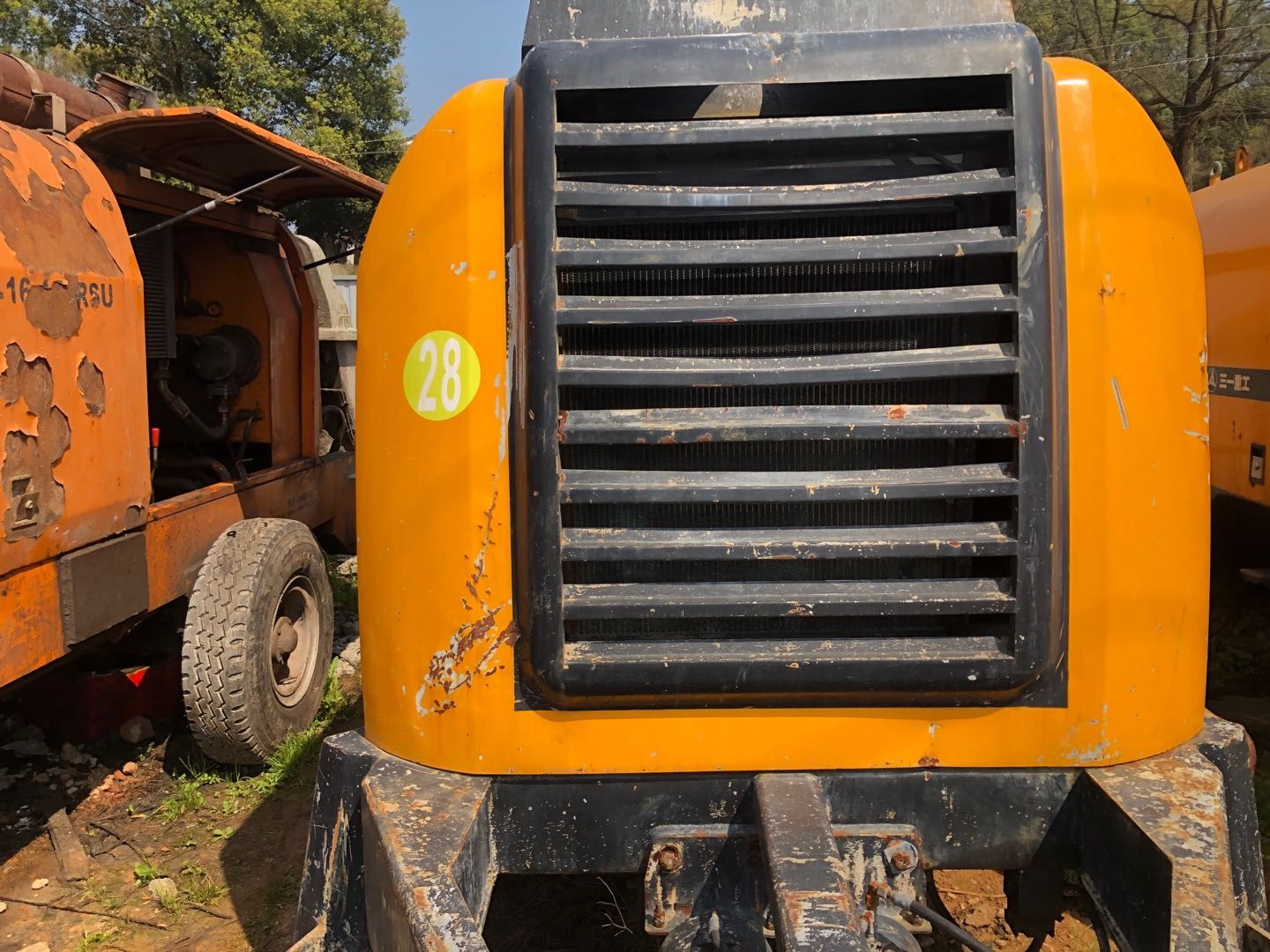 https://images.tongzsf.com/tong/truck_machine/20210127/160112cc20b282.jpg