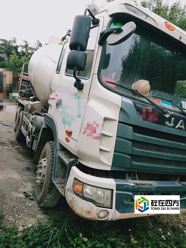 https://images.tongzsf.com/tong/truck_machine/20210127/160112cc99f592.jpg