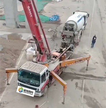 https://images.tongzsf.com/tong/truck_machine/20210127/160112cd657e1b.jpg
