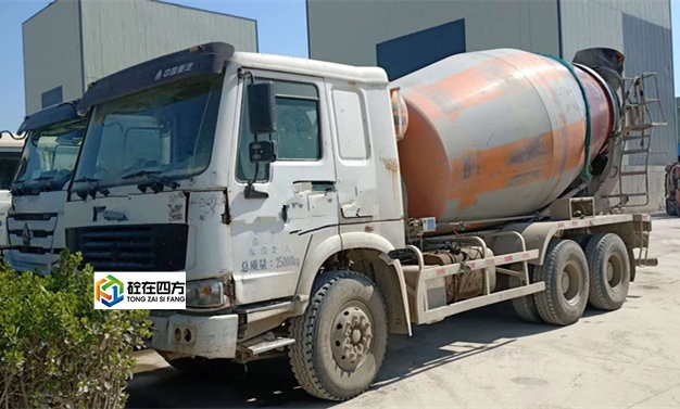 https://images.tongzsf.com/tong/truck_machine/20210127/160112cfdbfe89.jpg