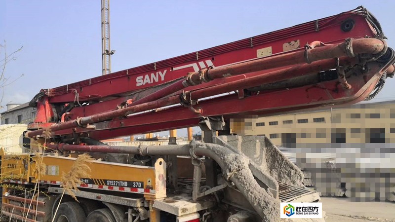 https://images.tongzsf.com/tong/truck_machine/20210127/160112d03c6192.jpg