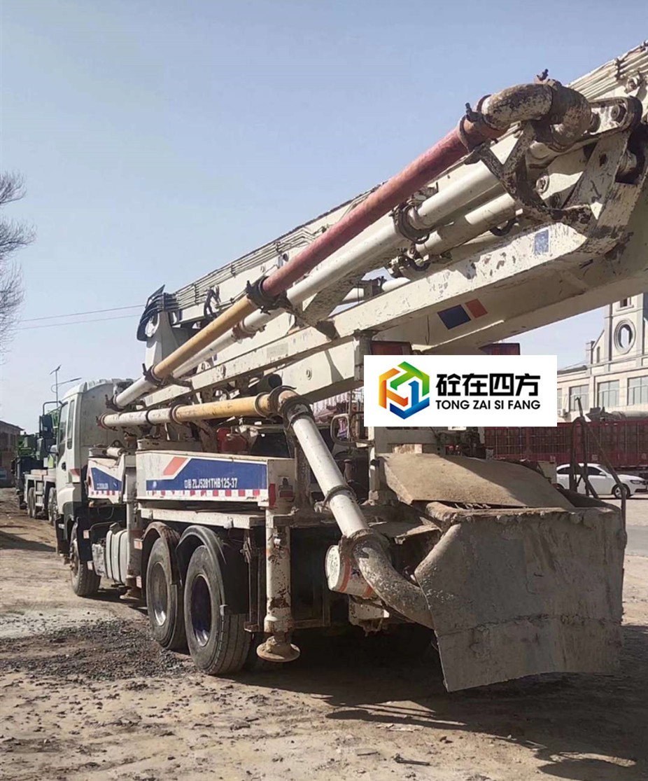 https://images.tongzsf.com/tong/truck_machine/20210127/160112d06e6b98.jpg