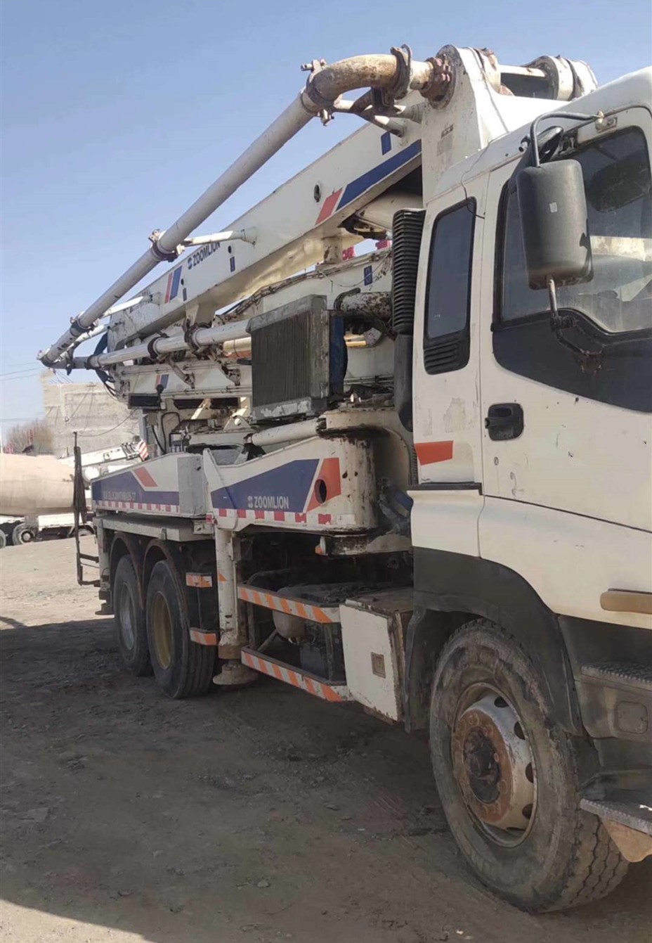 https://images.tongzsf.com/tong/truck_machine/20210127/160112d073bcc4.jpg