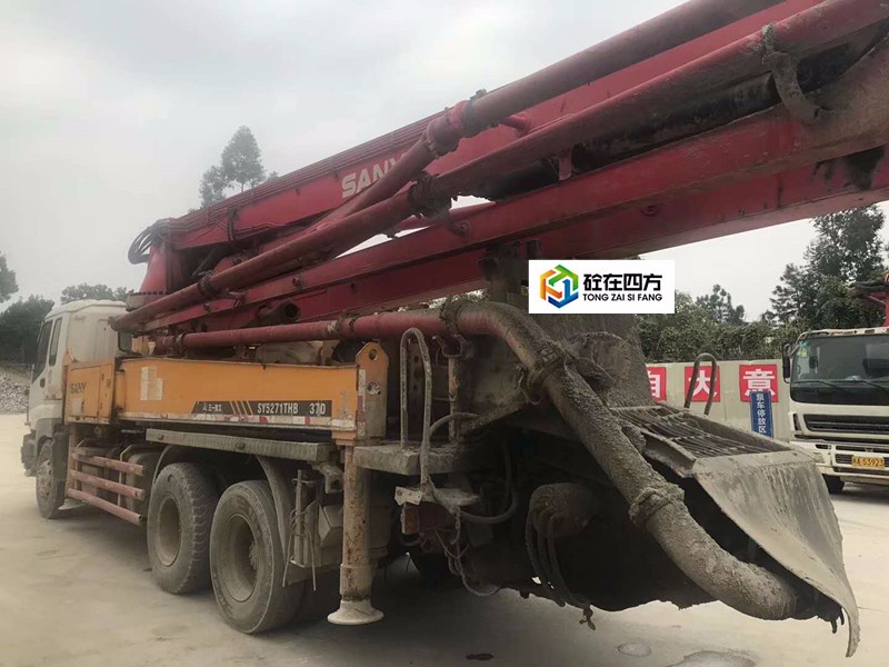 https://images.tongzsf.com/tong/truck_machine/20210127/160112d07a1198.jpg