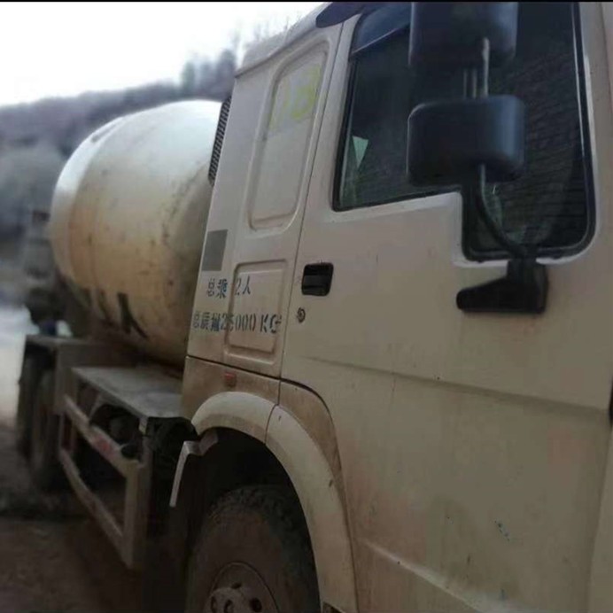 https://images.tongzsf.com/tong/truck_machine/20210127/160112d0b036d5.jpg