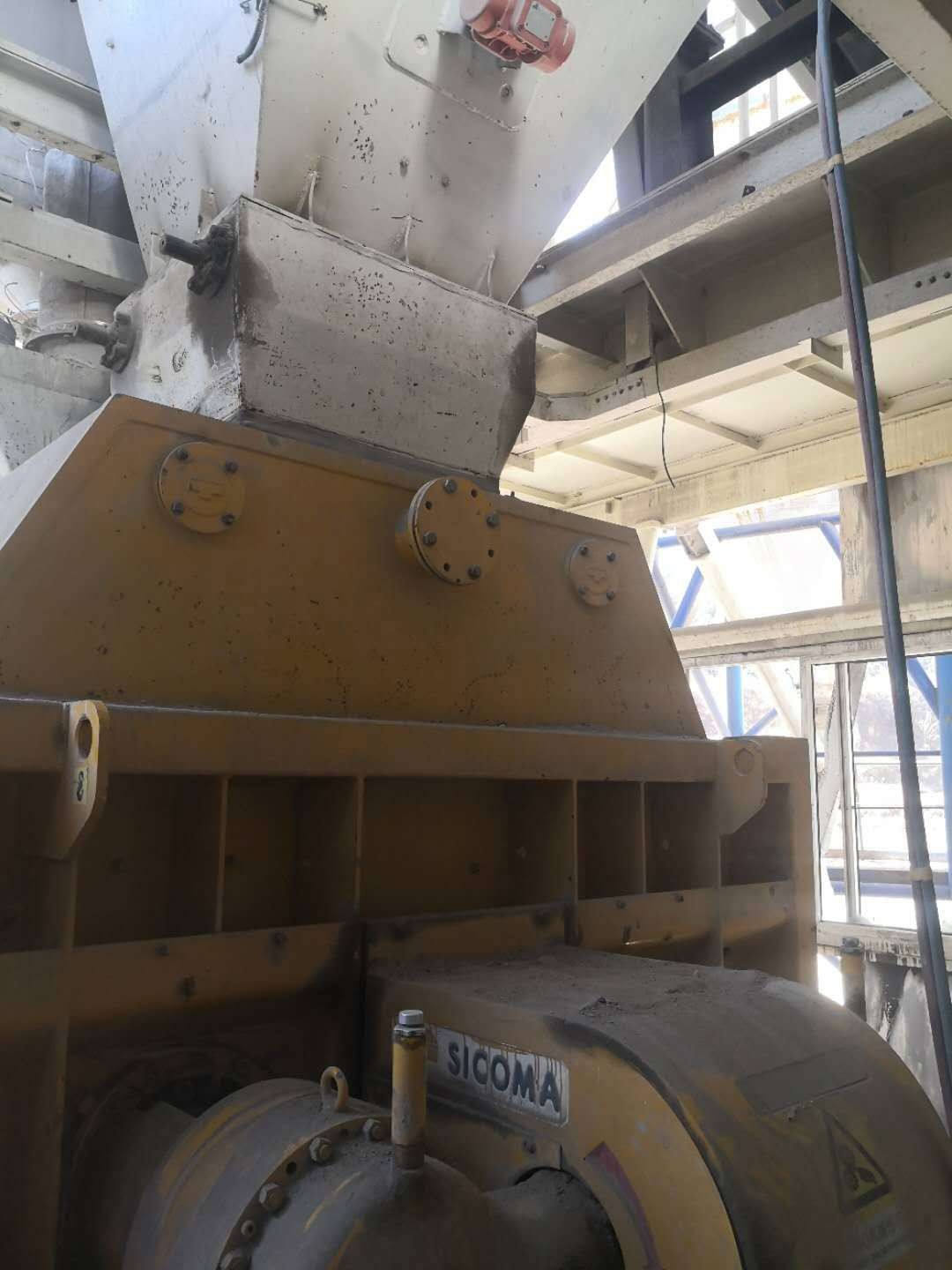 https://images.tongzsf.com/tong/truck_machine/20210127/160112d1075ae8.jpg