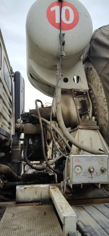 https://images.tongzsf.com/tong/truck_machine/20210127/160112d7a441af.jpg