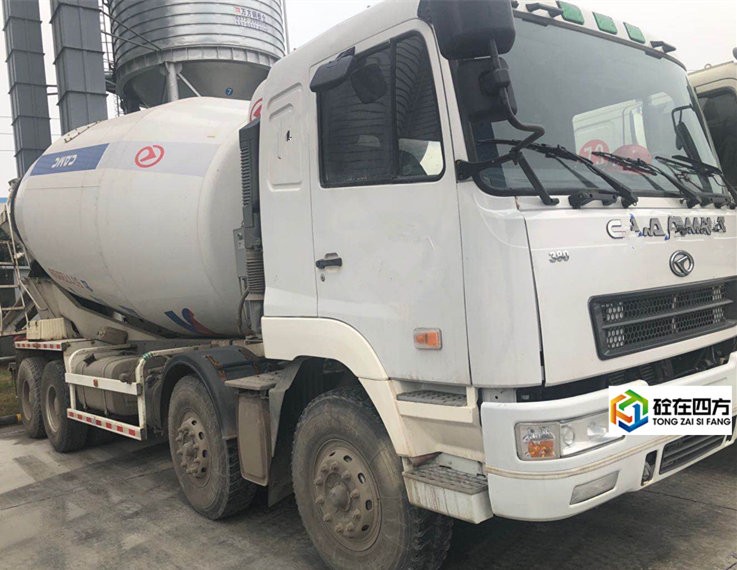 https://images.tongzsf.com/tong/truck_machine/20210127/160112dfd18bf4.jpg