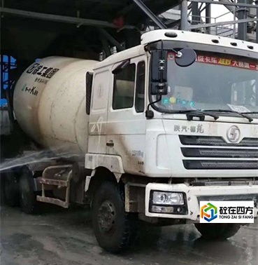 https://images.tongzsf.com/tong/truck_machine/20210127/160112dfe0aa66.jpg