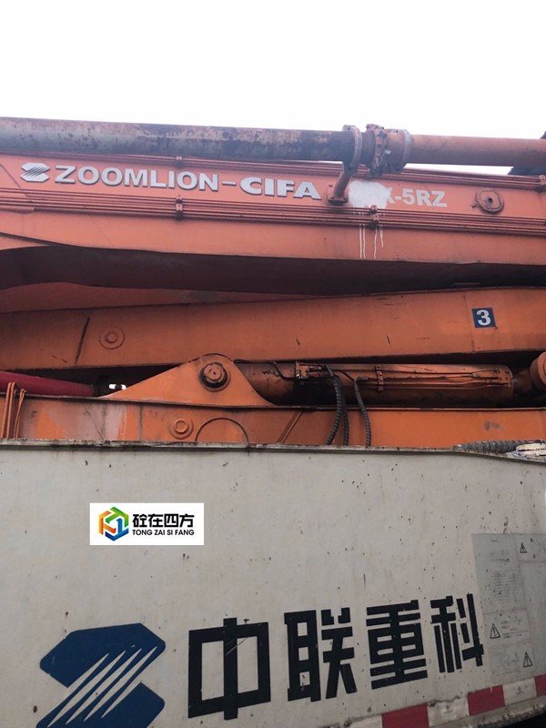 https://images.tongzsf.com/tong/truck_machine/20210127/160112e2f1a7c2.jpg