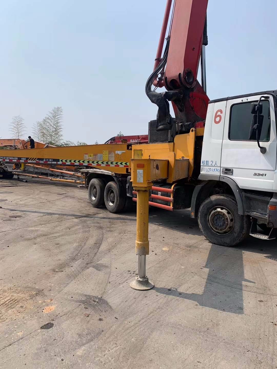 https://images.tongzsf.com/tong/truck_machine/20210127/160112e40cd333.jpg
