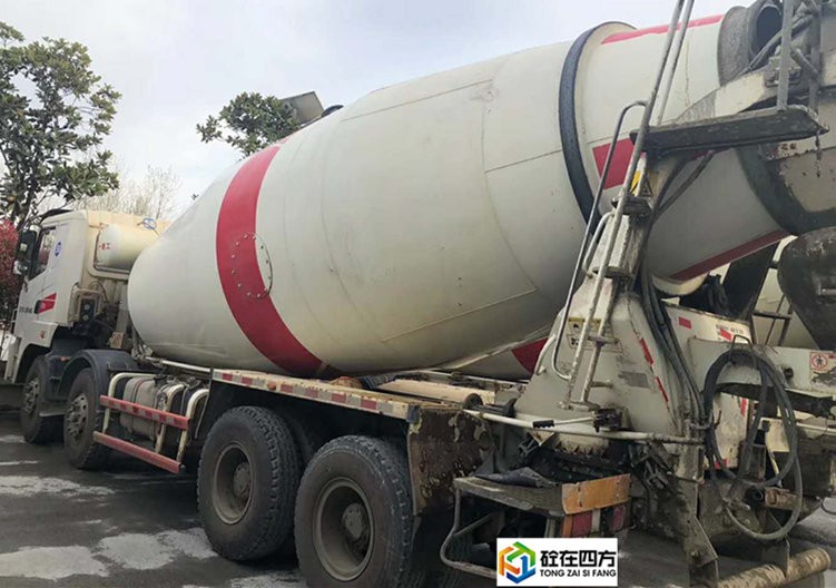 https://images.tongzsf.com/tong/truck_machine/20210127/160112e6dc5419.jpg