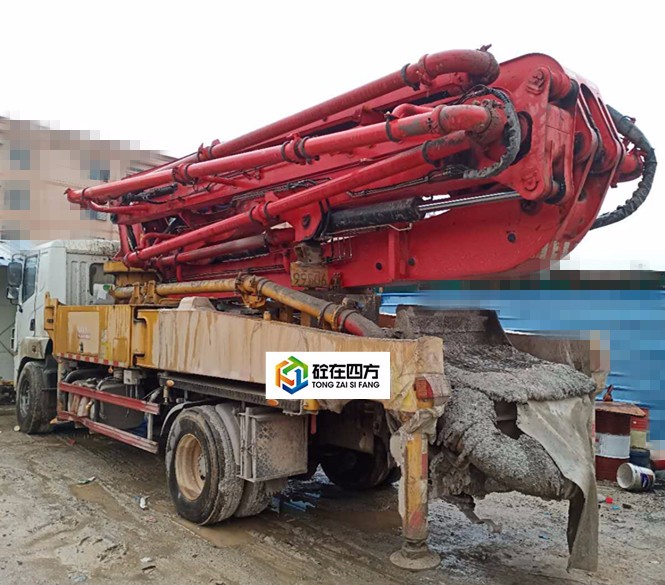https://images.tongzsf.com/tong/truck_machine/20210127/160112e777e328.jpg