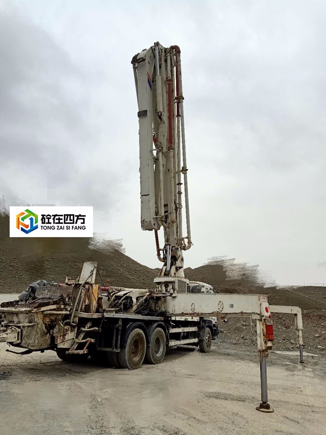 https://images.tongzsf.com/tong/truck_machine/20210127/160112eb248200.jpg