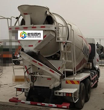 https://images.tongzsf.com/tong/truck_machine/20210127/160112edc76870.jpg