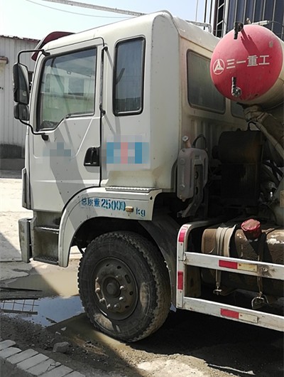 https://images.tongzsf.com/tong/truck_machine/20210127/160112eeb1f563.jpg