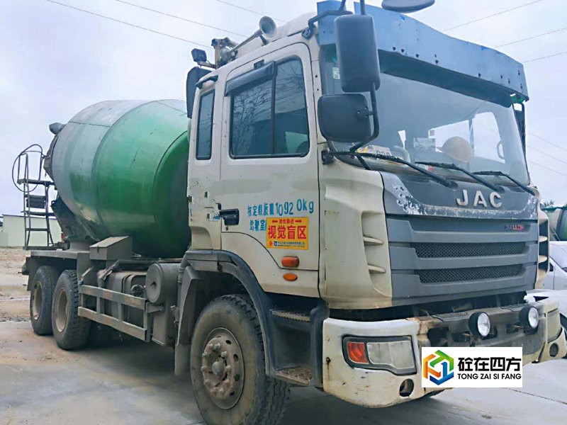 https://images.tongzsf.com/tong/truck_machine/20210127/160112f175fc4f.jpg