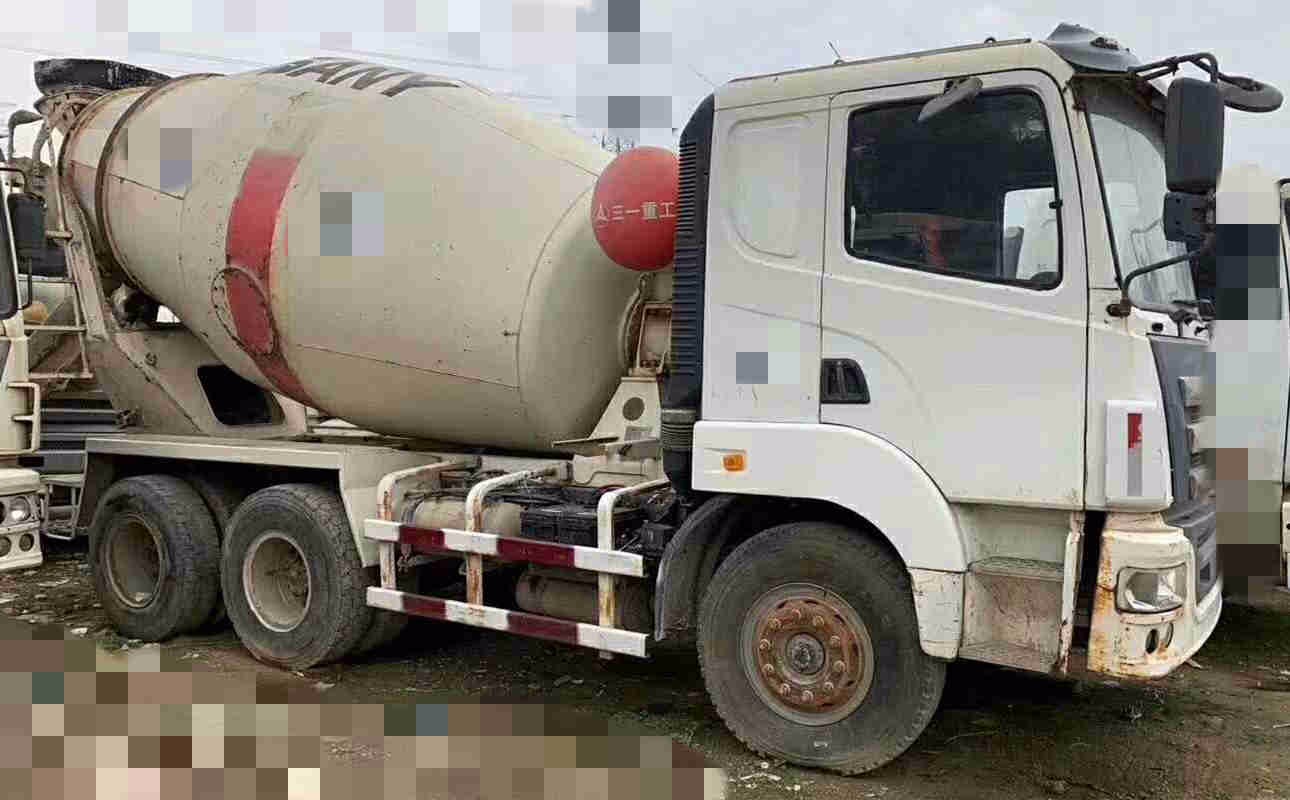 https://images.tongzsf.com/tong/truck_machine/20210127/160112f19e6667.jpg