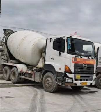 https://images.tongzsf.com/tong/truck_machine/20210127/160112f65525ae.jpg