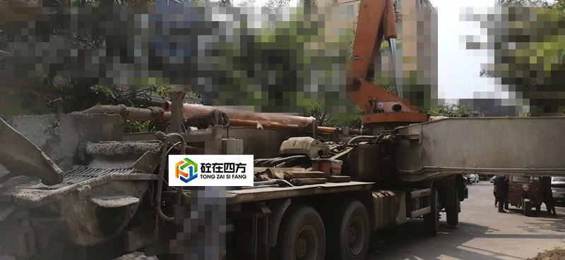https://images.tongzsf.com/tong/truck_machine/20210127/160112f946d12a.jpg