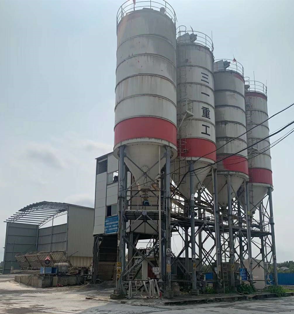 https://images.tongzsf.com/tong/truck_machine/20210127/160112f963e753.jpg