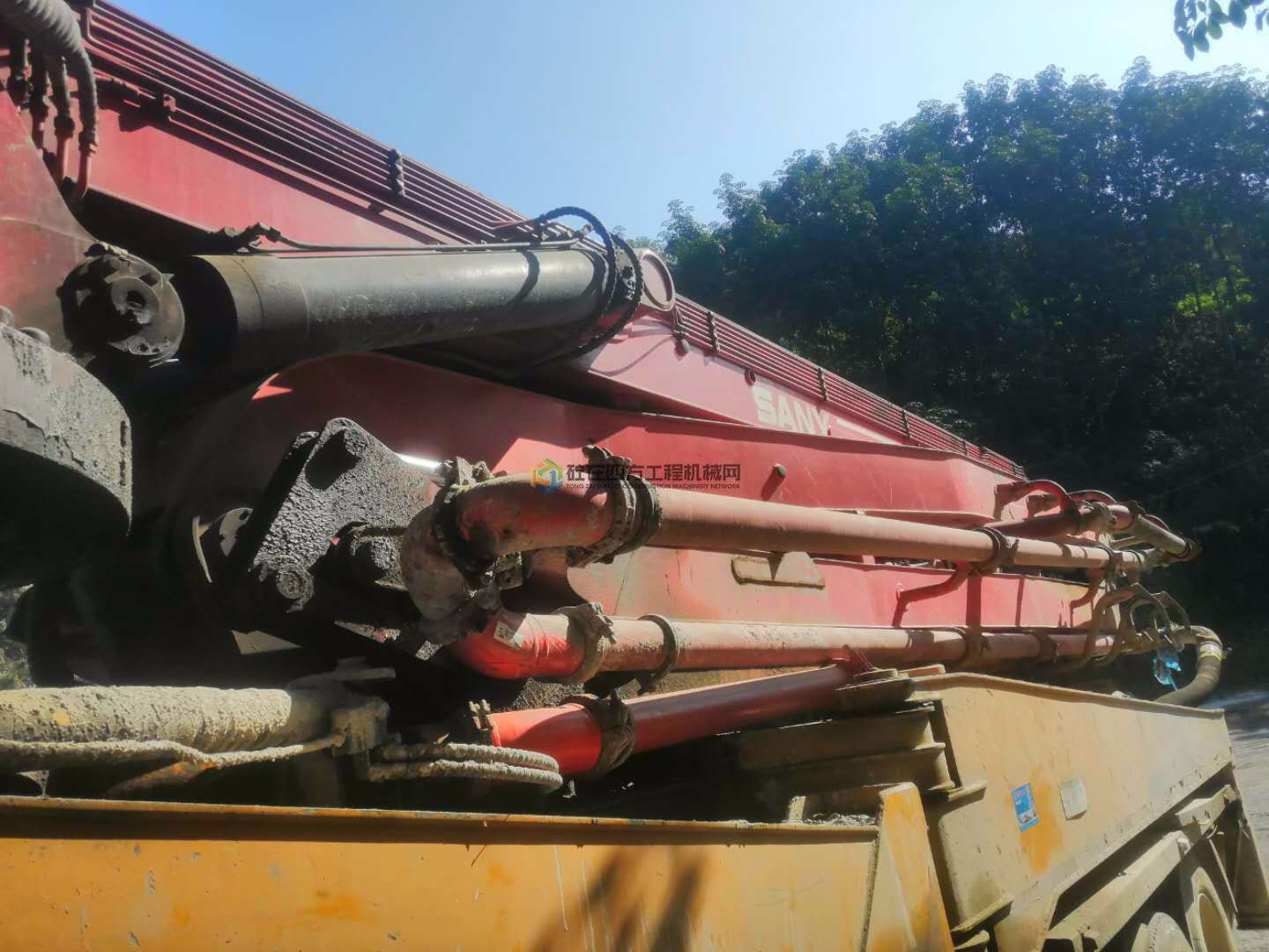 https://images.tongzsf.com/tong/truck_machine/20210127/160112f98a7820.jpg