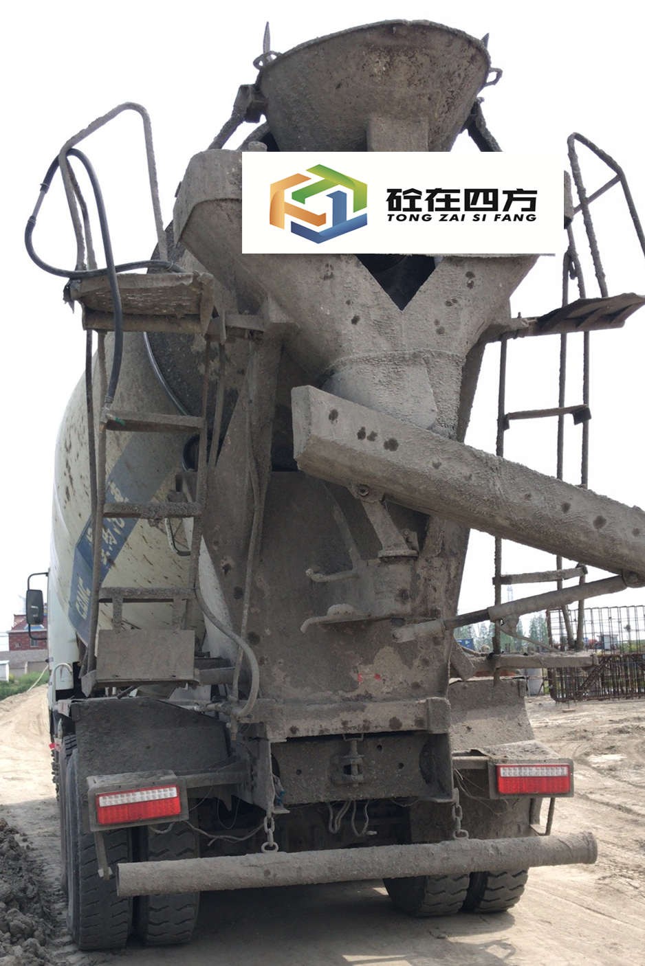 https://images.tongzsf.com/tong/truck_machine/20210127/160112fa03cd5d.jpg