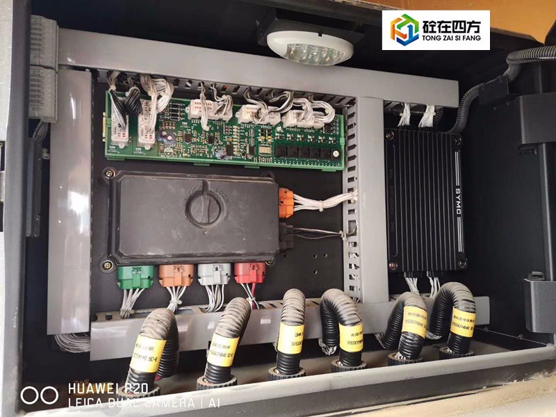 https://images.tongzsf.com/tong/truck_machine/20210127/160112fa674d8f.jpg
