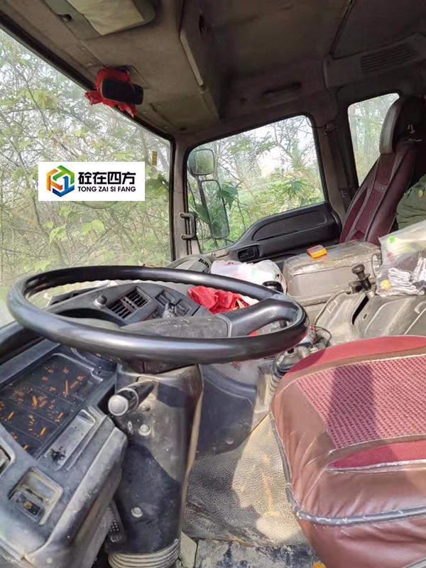 https://images.tongzsf.com/tong/truck_machine/20210127/160112fce51630.jpg