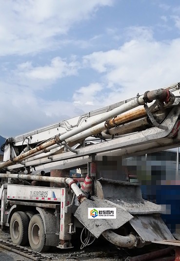 https://images.tongzsf.com/tong/truck_machine/20210127/160112fd95c4bd.jpg