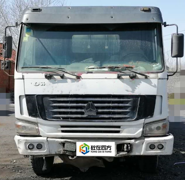 https://images.tongzsf.com/tong/truck_machine/20210127/1601130c134448.jpg