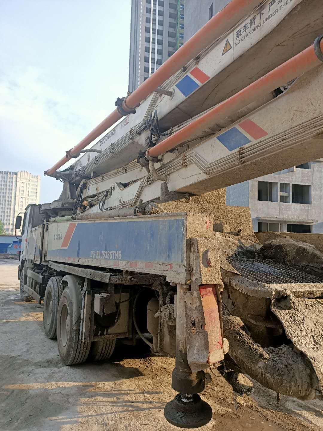 https://images.tongzsf.com/tong/truck_machine/20210127/160113104a1112.jpg