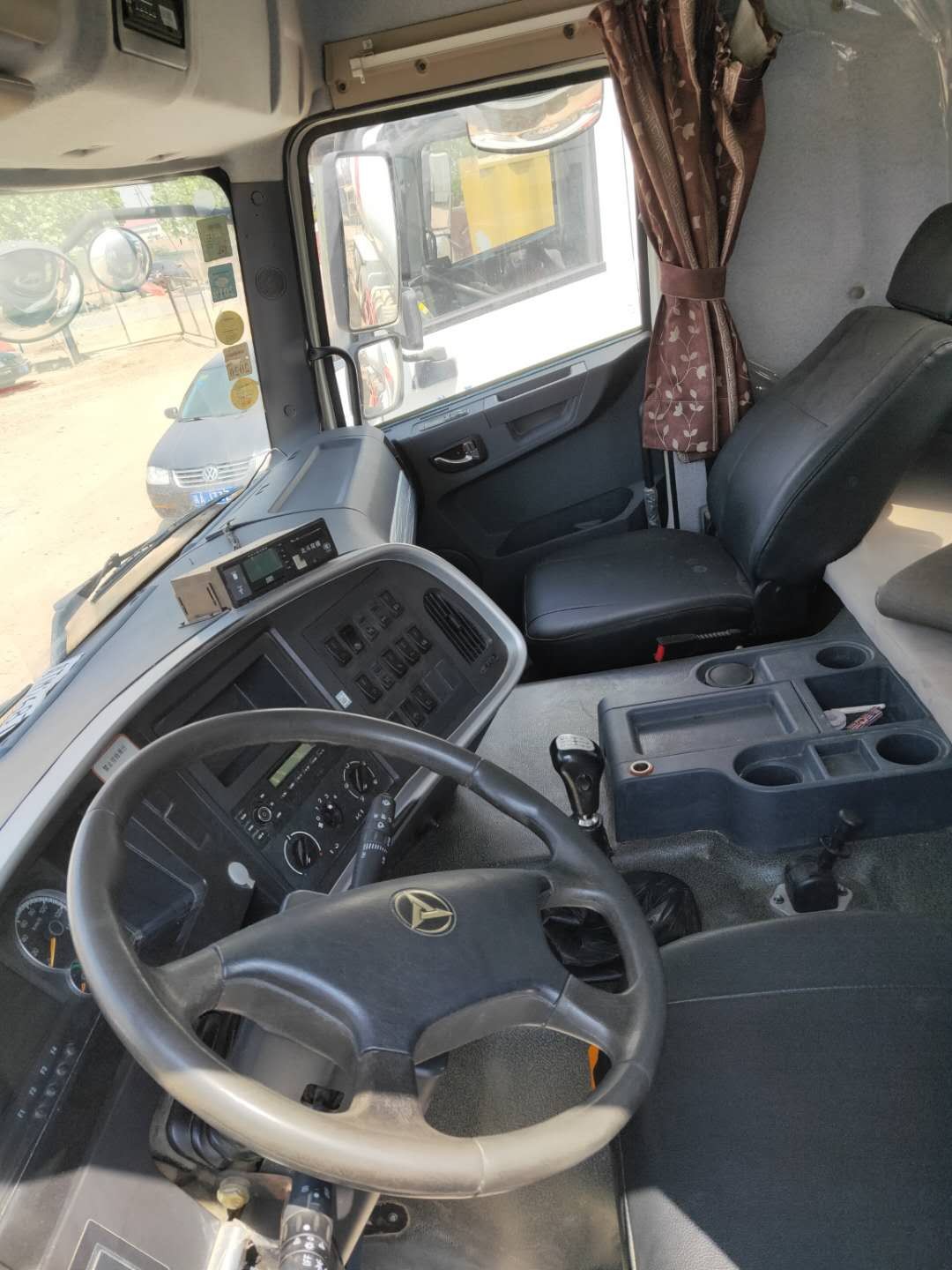 https://images.tongzsf.com/tong/truck_machine/20210127/160113105e74ea.jpg