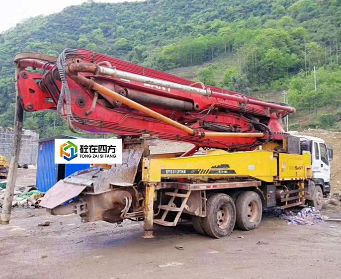 https://images.tongzsf.com/tong/truck_machine/20210127/16011310c1b8e8.jpg
