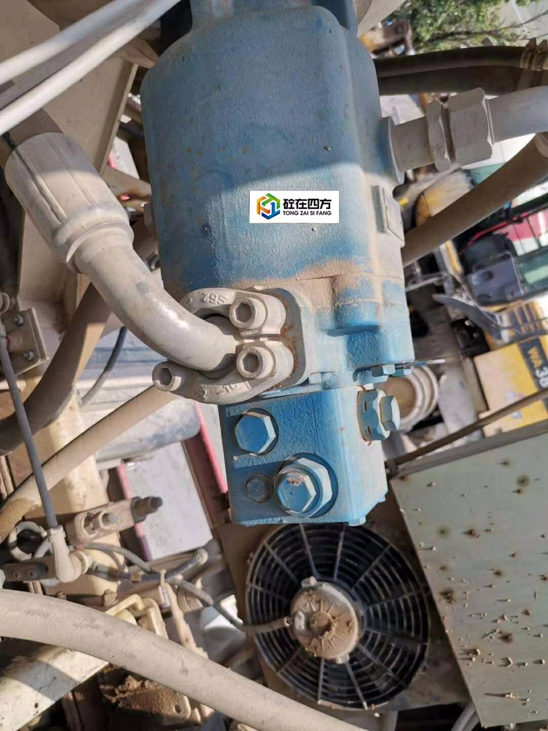 https://images.tongzsf.com/tong/truck_machine/20210127/160113139daf99.jpg