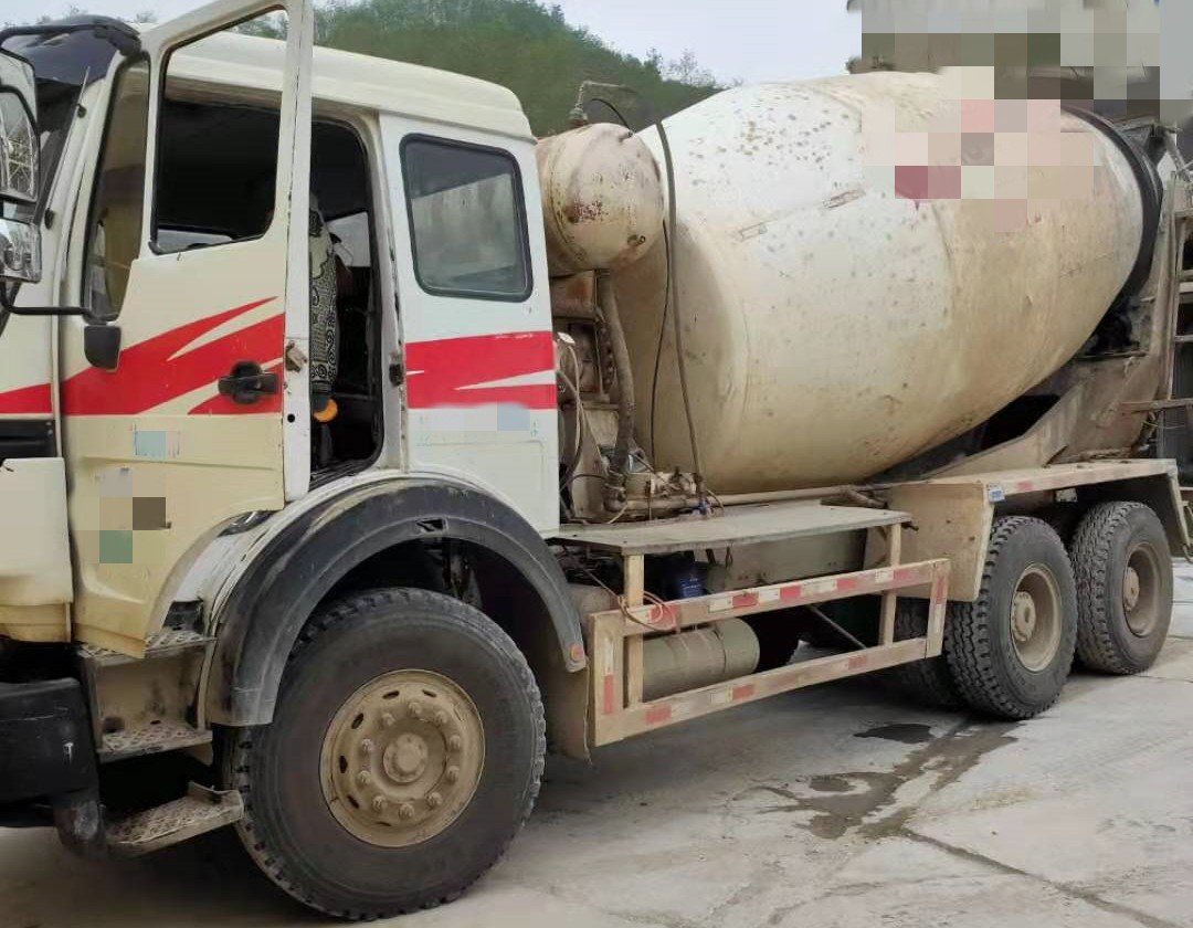 https://images.tongzsf.com/tong/truck_machine/20210127/160113140c9dec.jpg